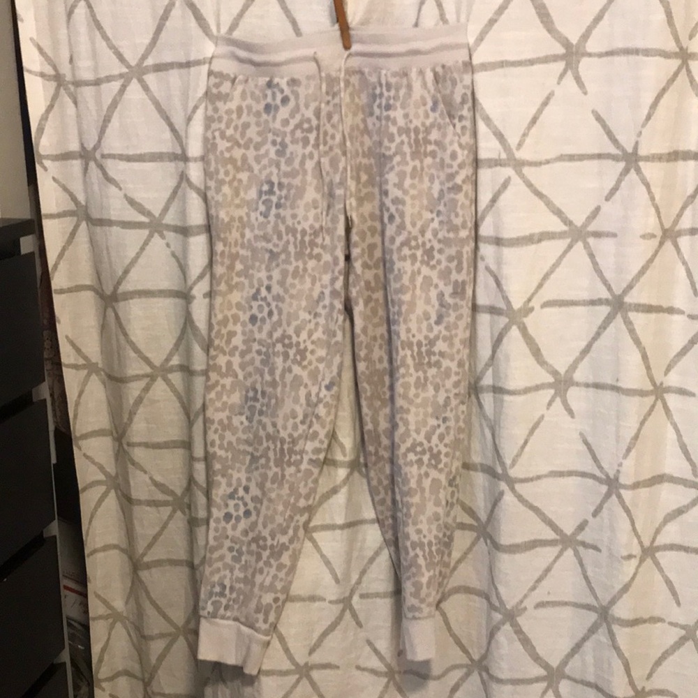 Stars ablove: small pastel cheetah print pj pants